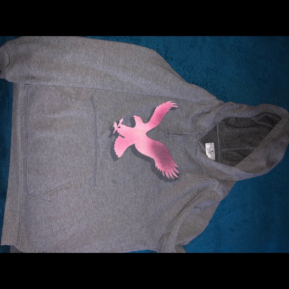 American eagle pullover